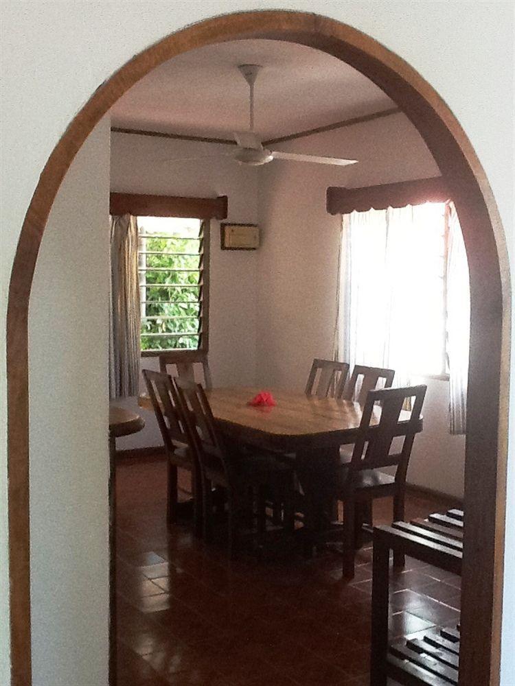 L'Hirondelle Guest House Anse Volbert Village Buitenkant foto